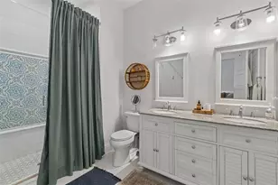212 W Hilda St, Tampa, FL 33603 - Photo 8