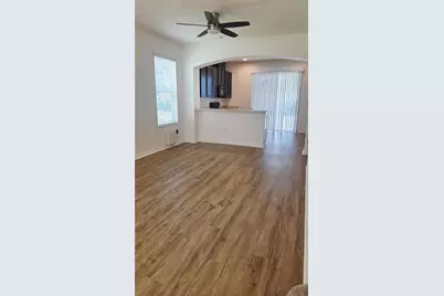 8821 Walnut Gable Court, Riverview, FL 33578 - Photo 2