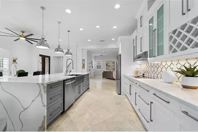 4802 W Beachway Drive, Tampa, FL 33609 - Photo 14
