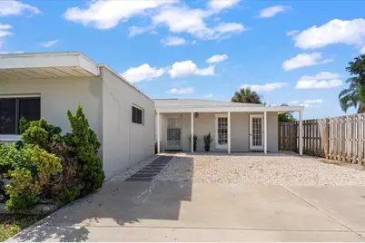 337 La Hacienda Drive, Indian Rocks Beach, FL 33785 - Photo 40
