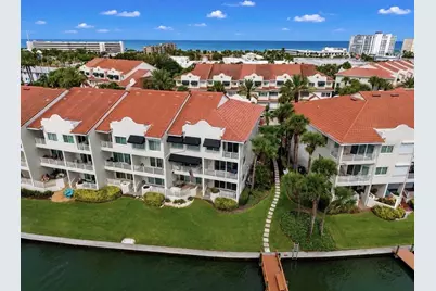 4639 Mirabella Court, Saint Pete Beach, FL 33706 - Photo 22