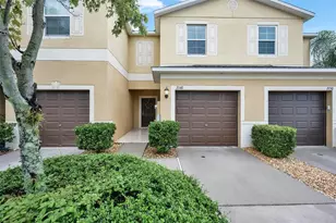 2148 Golden Falcon Dr, Ruskin, FL 33570 - Photo 2