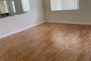 11224 82nd Ave, Seminole, FL 33772 - Photo 2