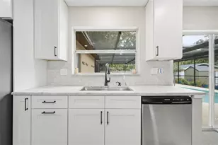 1901 Briarwood St, Dunedin, FL 34698 - Photo 6