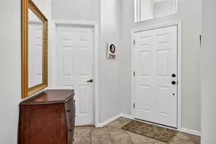 10737 Ayrshire Dr, Tampa, FL 33626 - Photo 4