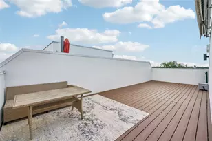 312 15th St N, Saint Petersburg, FL 33705 - Photo 32