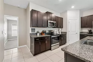 5362 Blue Horizon Wy, Wimauma, FL 33598 - Photo 8