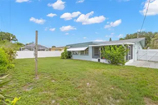 965 Santa Monica Dr, Dunedin, FL 34698 - Photo 22