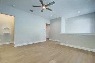 855 39th Ave N, Saint Petersburg, FL 33703 - Photo 22