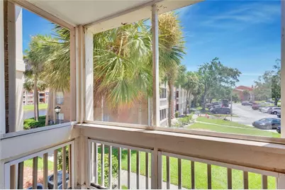 10200 Gandy Boulevard N #705, Saint Petersburg, FL 33702 - Photo 10
