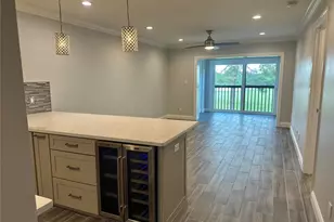 2073 Skimmer Ct W, Clearwater, FL 33762 - Photo 6