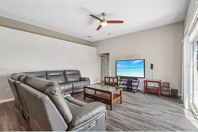 2206 Wooden Shoe Way, Plant City, FL 33567 - Photo 18