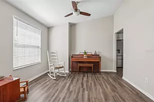 2206 Wooden Shoe Way, Plant City, FL 33567 - Photo 4