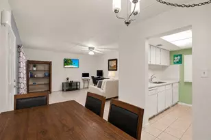 4701 Christa Ct, Tampa, FL 33614 - Photo 18
