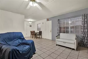 4701 Christa Ct, Tampa, FL 33614 - Photo 4