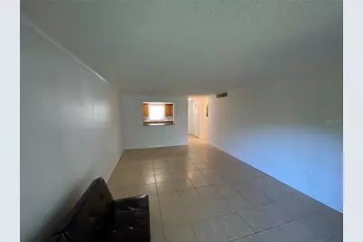 972 La Costa Circle #8, Sarasota, FL 34237 - Photo 4