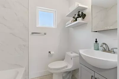 7211 Orpine Drive N, Saint Petersburg, FL 33702 - Photo 22