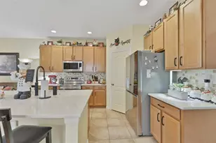 8718 Turnstone Haven Pl, Tampa, FL 33619 - Photo 12