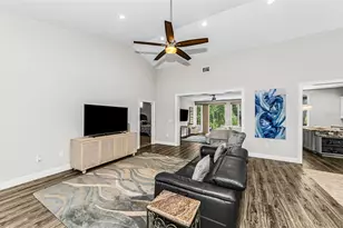 5250 Pinehurst Ct, Oldsmar, FL 34677 - Photo 14