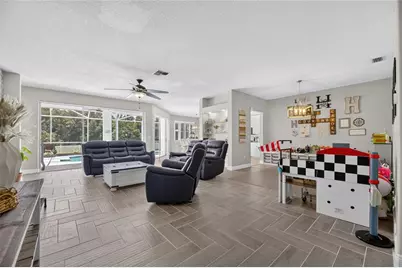 12419 Riverglen Drive, Riverview, FL 33569 - Photo 6