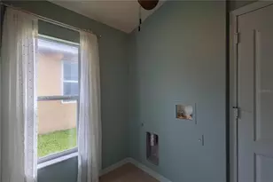 1761 Bonita Bluff Ct, Ruskin, FL 33570 - Photo 10