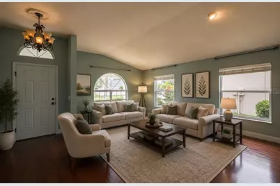 1761 Bonita Bluff Court, Ruskin, FL 33570 - Photo 2