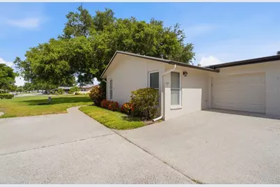 1335 Queen Anne Drive #C, Palm Harbor, FL 34684 - Photo 1