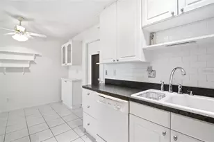 1335 Queen Anne Dr, Palm Harbor, FL 34684 - Photo 16