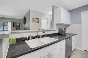 1400 Gandy Blvd N, Saint Petersburg, FL 33702 - Photo 22