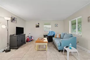 10598 106th Ave, Largo, FL 33773 - Photo 6