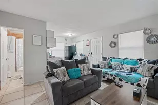 10598 106th Ave, Largo, FL 33773 - Photo 12