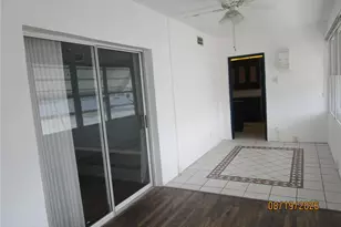 1900 59th Ave N, Saint Petersburg, FL 33714 - Photo 12