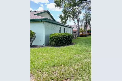 2606 Locksley Street #2606, Sun City Center, FL 33573 - Photo 12