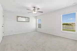 928 Zone Tailed Hawk Pl, Ruskin, FL 33570 - Photo 10
