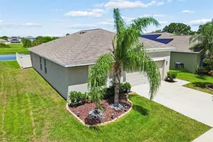 928 Zone Tailed Hawk Pl, Ruskin, FL 33570 - Photo 1
