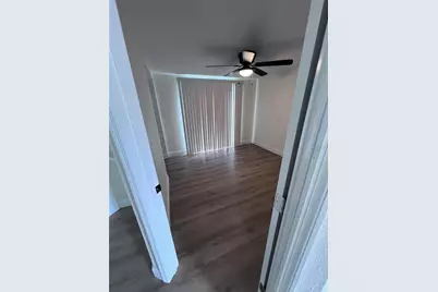 1104 E 140th Avenue #B, Tampa, FL 33613 - Photo 14