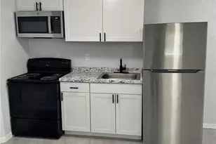 1104 E 140th Ave, Tampa, FL 33613 - Photo 20