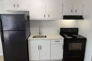 1104 E 140th Ave, Tampa, FL 33613 - Photo 16