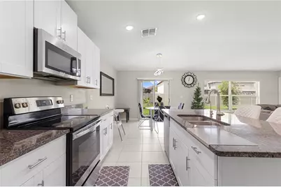 31664 Sun Kettle Loop, Wesley Chapel, FL 33545 - Photo 18