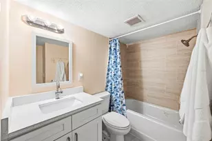 10365 Paradise Blvd, Treasure Island, FL 33706 - Photo 14