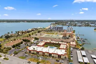 10365 Paradise Blvd, Treasure Island, FL 33706 - Photo 22