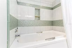 320 Island Way, Clearwater Beach, FL 33767 - Photo 28