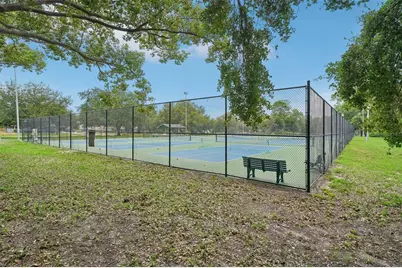 818 Village Way, Palm Harbor, FL 34683 - Photo 42