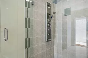 818 Village Way, Palm Harbor, FL 34683 - Photo 24