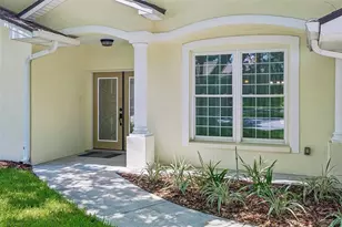 818 Village Way, Palm Harbor, FL 34683 - Photo 2