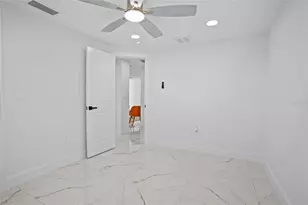 6400 Montana Ave, New Port Richey, FL 34653 - Photo 20