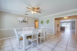 5213 97th Way N, Saint Petersburg, FL 33708 - Photo 2