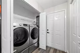 2801 51st Ave S, Saint Petersburg, FL 33712 - Photo 30
