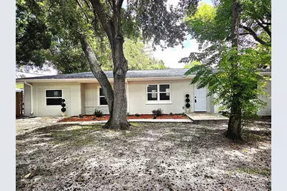 264 14th Street NW, Largo, FL 33770 - Photo 2