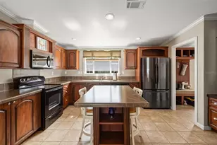 82085 1st Ave N, Pinellas Park, FL 33781 - Photo 8